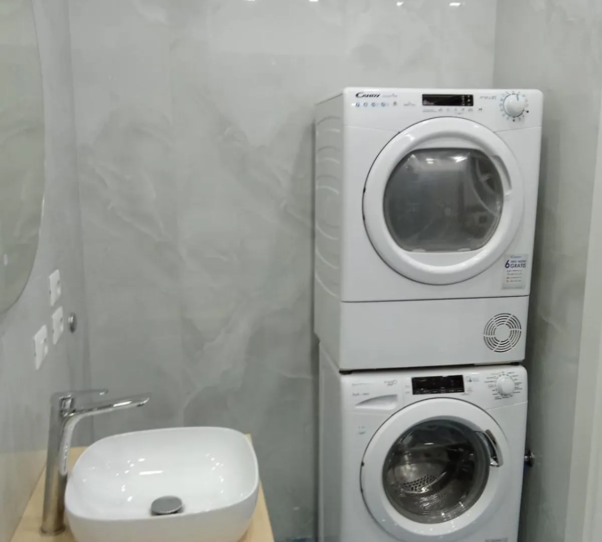 La Casa Di Viviana Duomo Centro Storico Di Napoli Apartman 0*, Nápoly