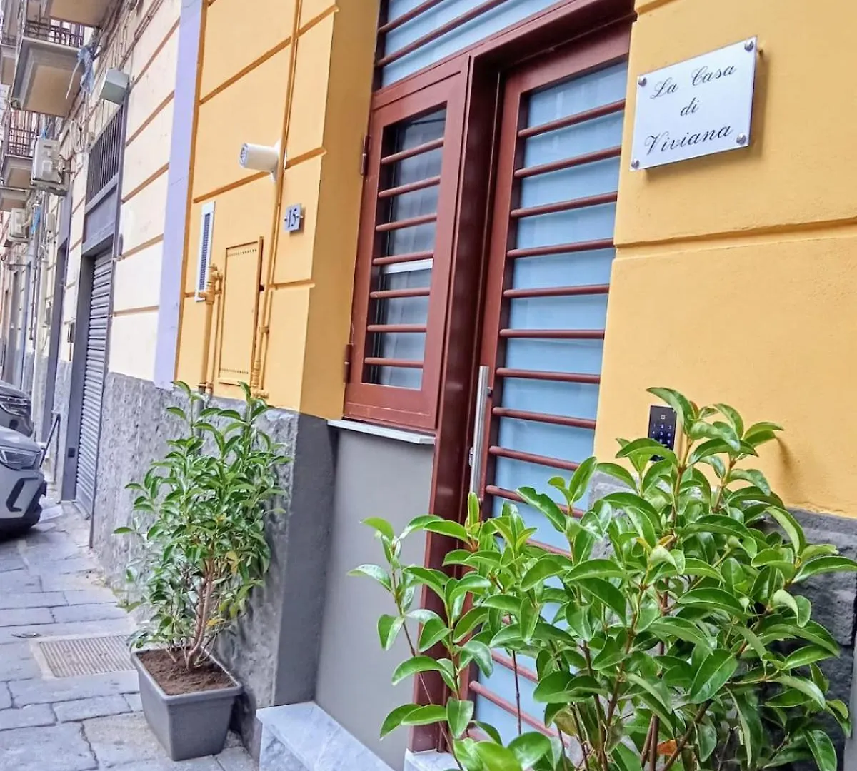 La Casa Di Viviana Duomo Centro Storico Di Napoli Apartment Italy